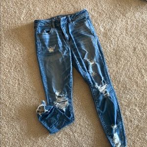 AE super stretch distressed jeans